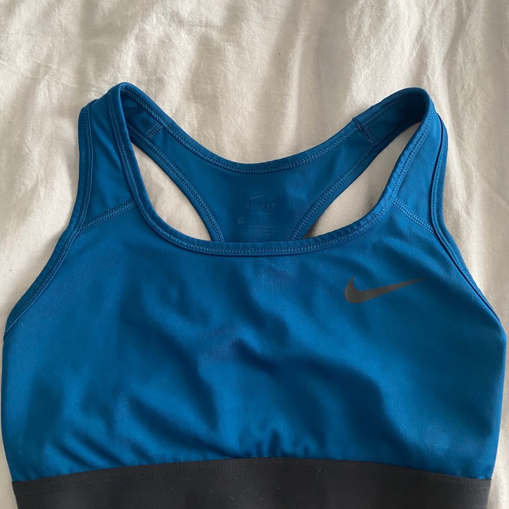 Nike sports bra